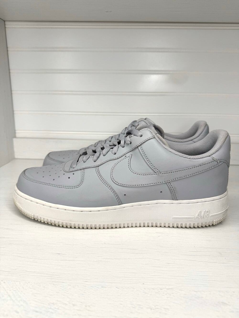 Nike Air Force 1 ‘07 Low Wolf Grey AA4083-010 Men’s Size 12 Gray White Shoe